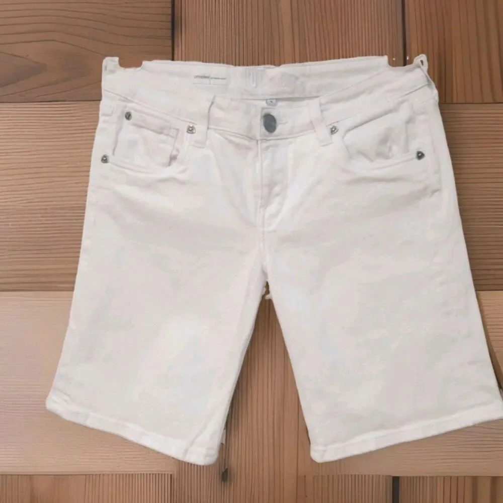 KUT from the Kloth Catherine Boyfriend Shorts Women’s Size 4 White Stretch Denim